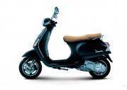 Vespa LX